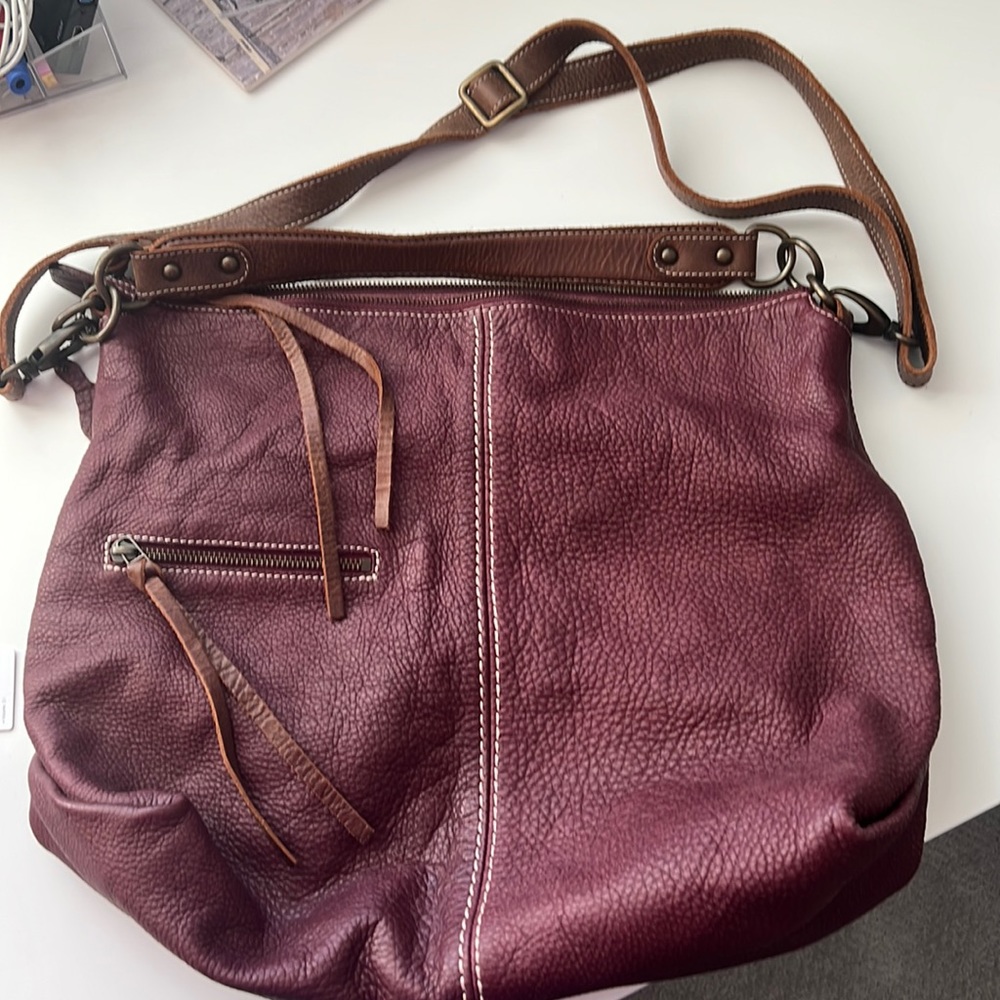 Roots Genuine Leather Large Tote Bag with Crossbody Strap Maroon